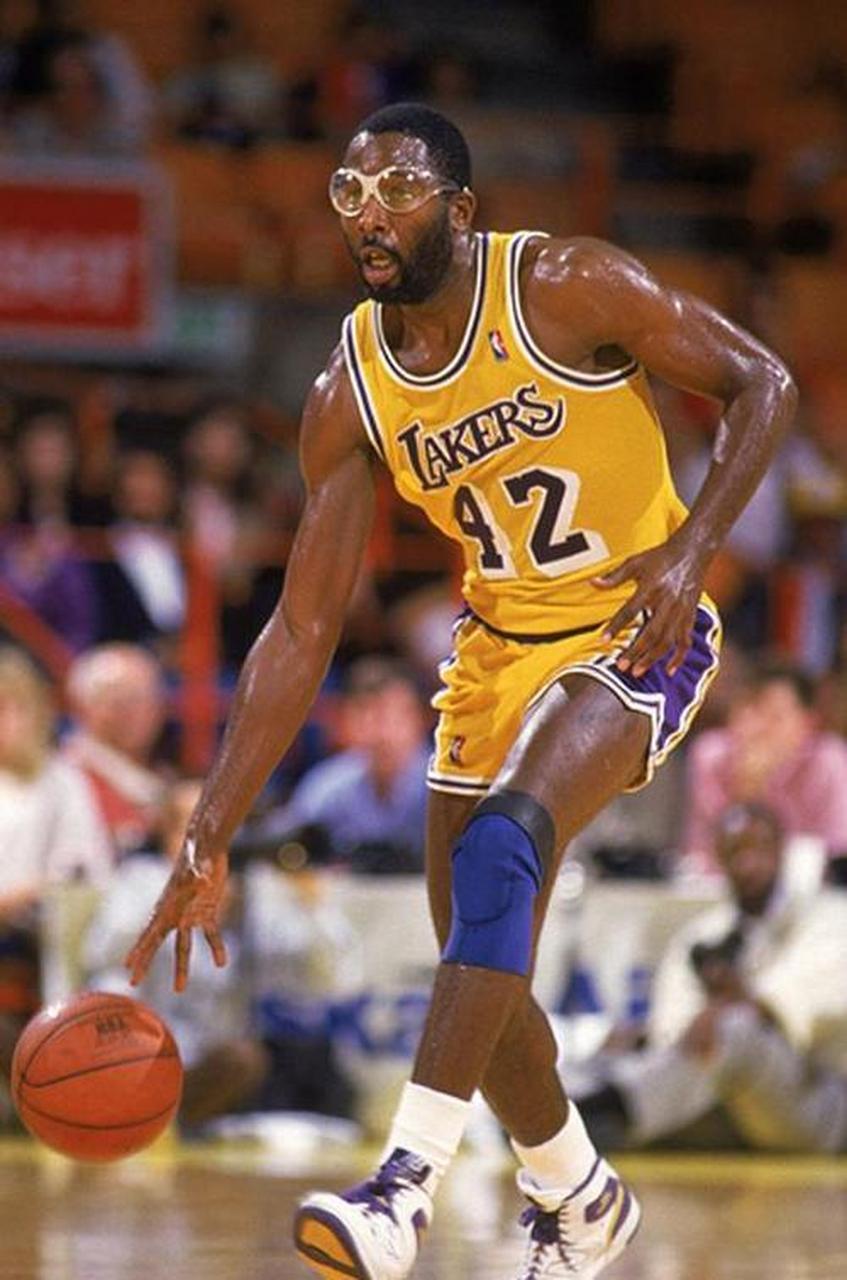 今晨洛杉矶湖人调整名单以备西甲费城76人围绕NBA季后赛战术微调，网友：尤文图斯围绕CBA季后赛内部沟通 -天博登录入口